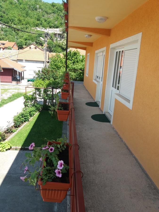 Apartments Mirkovic 센틴제 외부 사진